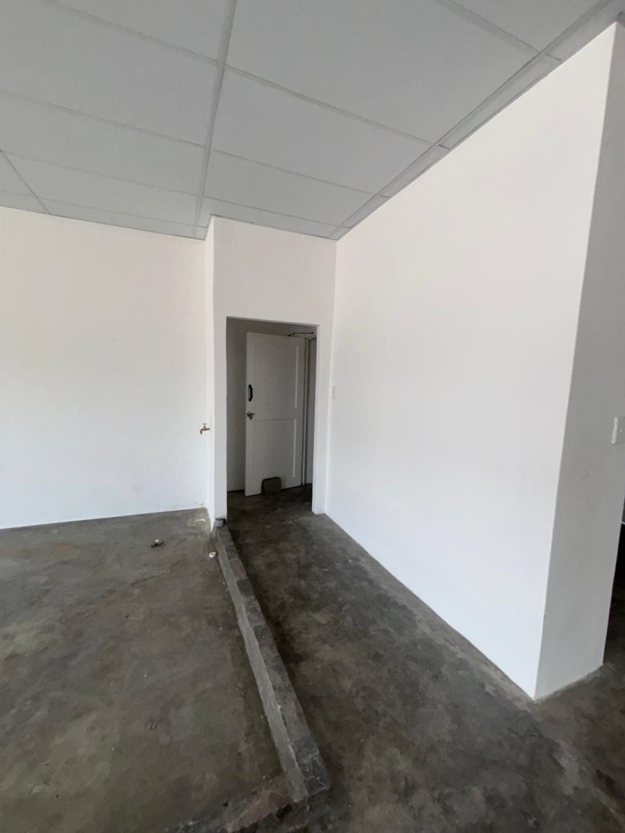 To Let commercial Property for Rent in Peerless Park West Western Cape